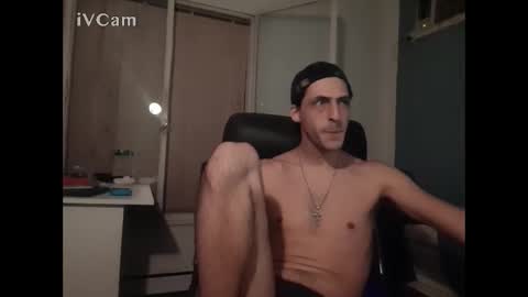 Snapshot of xxxfacu chatting on 01-17-25, 06:15 xxxfacu online show from 01-17-25, 06:15