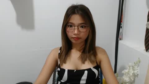 Snapshot of xxxforyouonlyxxx chatting on 01-24-25, 04:06 inday pinay online show from 01-24-25, 04:06