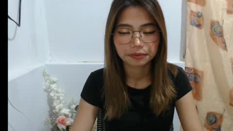 Snapshot of xxxforyouonlyxxx chatting on 03-01-25, 02:34 inday pinay online show from 03-01-25, 02:34