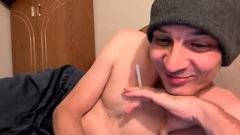 Snapshot of xxxfredmtlxxx chatting on 02-13-26, 02:51 xxfredmtl18xx online show from 02-13-26, 02:51