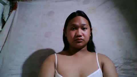 OLIVIA online show from 11-23-25, 06:24