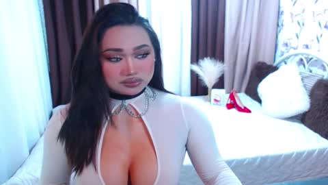 Snapshot of xxxgiganticoliviacummerxxx chatting on 03-08-26, 04:55 OLIVIA online show from 03-08-26, 04:55