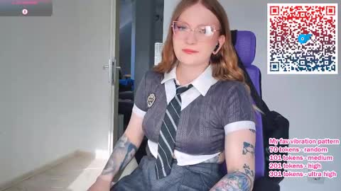 Keira online show from 04-17-26, 07:00