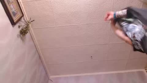 isa and gonzo online show from 12-28-24, 10:03