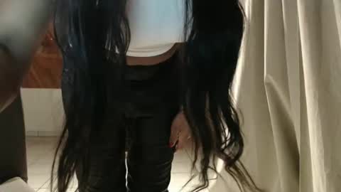 Snapshot of xxxroxanna chatting on 03-04-26, 05:30 xxxroxanna online show from 03-04-26, 05:30