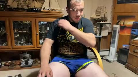 ScubaSteve online show from 05-04-26, 04:52