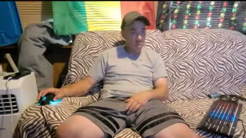 ScubaSteve online show from 07-04-26, 02:56