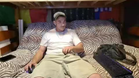 ScubaSteve online show from 07-18-26, 04:16