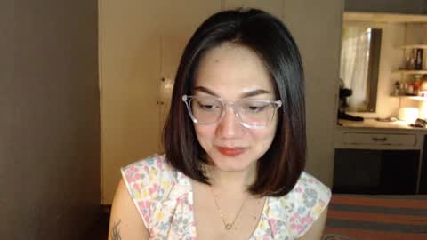 Snapshot of xxxsexydollxxx chatting on 10-13-25, 04:56 Melissa online show from 10-13-25, 04:56