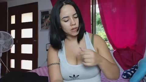 Snapshot of xxxtatianabustyxxx chatting on 06-29-26, 10:54 xxxtatianabustyxxx online show from 06-29-26, 10:54