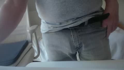 Snapshot of xxxxhardyxxxx chatting on 05-28-26, 11:29 xxxxhardyxxxx online show from 05-28-26, 11:29