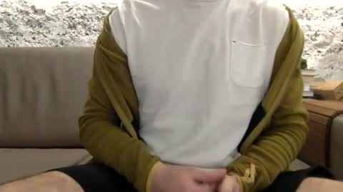Snapshot of xyandr1 chatting on 03-01-26, 01:35 xyandr1 online show from 03-01-26, 01:35
