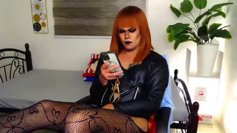QueenMarina online show from 05-11-26, 04:04