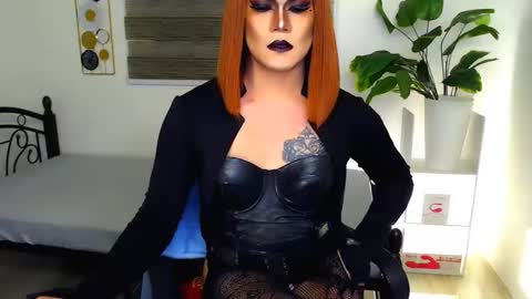 QueenMarina online show from 05-15-26, 06:59