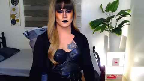 QueenMarina online show from 06-09-26, 03:01