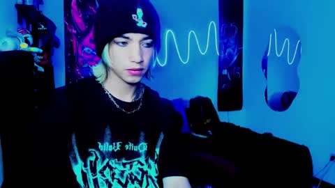 xzerox_ online show from 09-10-25, 02:44