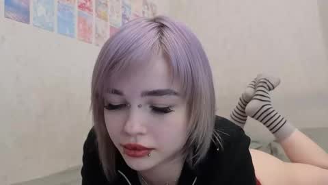 y0urchemicalromance online show from 05-02-26, 04:01