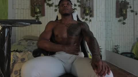 yacksson_lawrence online show from 12-11-24, 04:49