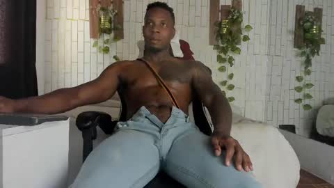 yacksson_lawrence online show from 08-02-26, 02:26