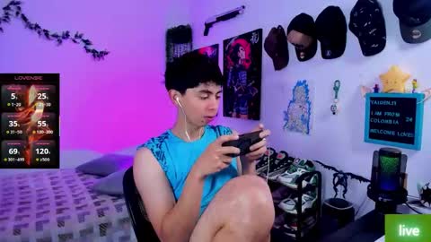 Snapshot of yaiden_11 chatting on 11-02-25, 10:06 YAIDEN online show from 11-02-25, 10:06