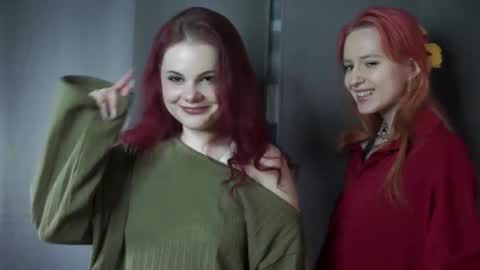Gina and Mia online show from 05-14-26, 08:54