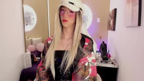 Yaki online show from 04-12-26, 04:06