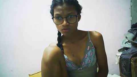 Snapshot of yalane chatting on 11-26-25, 05:41 yalane online show from 11-26-25, 05:41