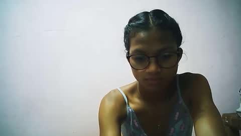 Snapshot of yalane chatting on 11-29-25, 06:11 yalane online show from 11-29-25, 06:11