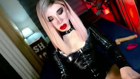 REYAN online show from 11-11-25, 02:22