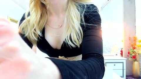 Yana  online show from 01-03-25, 10:19