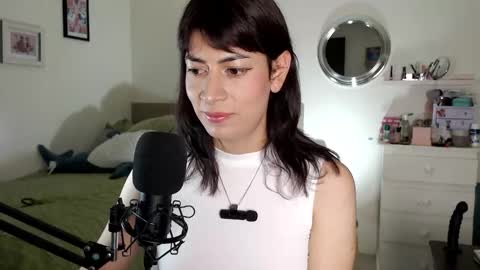 Yana online show from 11-10-25, 12:42