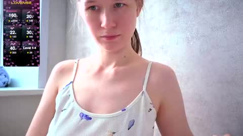 Yana  online show from 05-19-26, 05:25