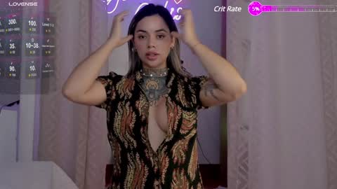 Snapshot of yandracelisoficial chatting on 12-15-24, 08:25 YANDRA CELIS online show from 12-15-24, 08:25