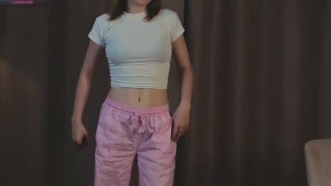 Snapshot of yangsperanza chatting on 09-27-25, 03:06 Kate online show from 09-27-25, 03:06