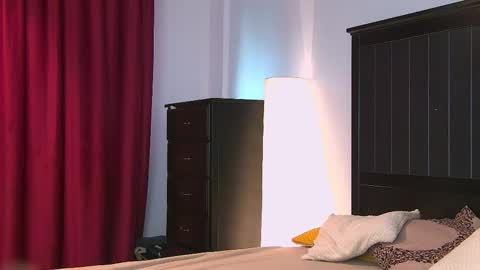 Snapshot of yanira_ass_ chatting on 09-15-25, 04:56 yanira_ass_ online show from 09-15-25, 04:56