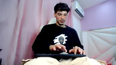 DANILO online show from 12-14-25, 04:40