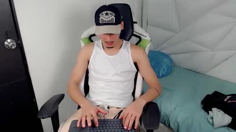 DANILO P online show from 11-17-25, 04:51