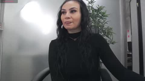 Yara online show from 11-26-25, 04:57