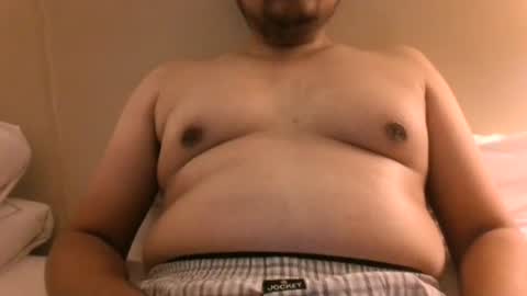 Snapshot of yasg17 chatting on 12-18-24, 02:21 Mommylover69 online show from 12-18-24, 02:21