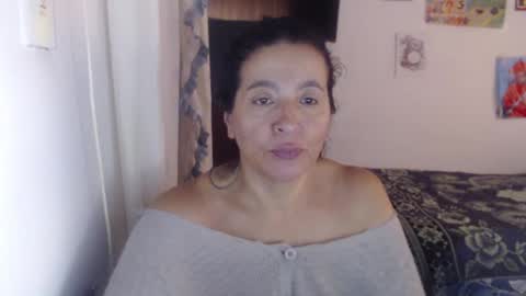 Snapshot of yasmin_love85 chatting on 02-03-25, 03:49 yasmin_love85 online show from 02-03-25, 03:49