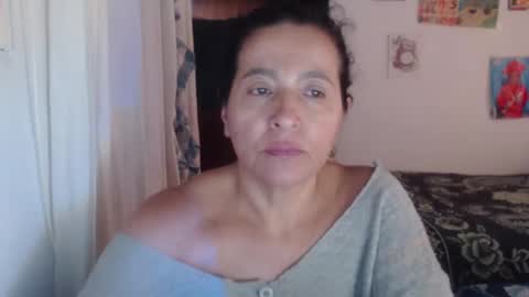 Snapshot of yasmin_love85 chatting on 02-11-25, 07:05 yasmin_love85 online show from 02-11-25, 07:05