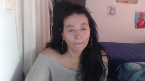 Snapshot of yasmin_love85 chatting on 02-05-26, 02:54 yasmin_love85 online show from 02-05-26, 02:54