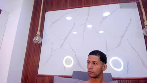 yayi_and_derek online show from 05-29-26, 11:41