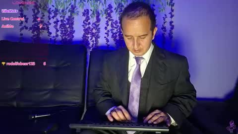 Hazzan online show from 02-06-26, 03:11