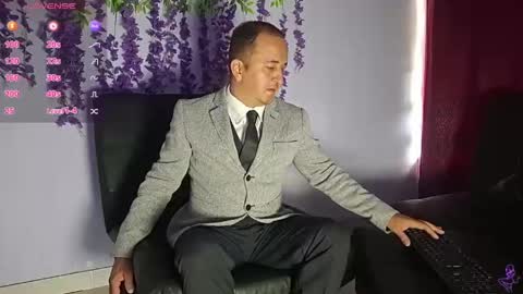 Snapshot of yazfore chatting on 06-04-26, 02:12 Hazzan online show from 06-04-26, 02:12