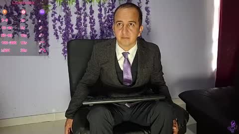 Snapshot of yazfore chatting on 06-05-26, 02:01 Hazzan online show from 06-05-26, 02:01