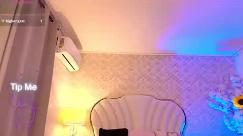  YazminJenner  online show from 06-06-26, 07:24