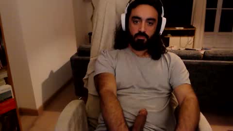 Snapshot of yeeaahoo chatting on 10-28-25, 08:00 yeeaahoo online show from 10-28-25, 08:00