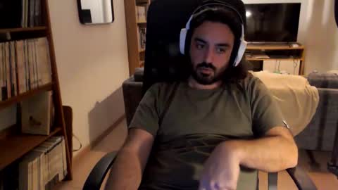 yeeaahoo online show from 04-15-26, 07:58