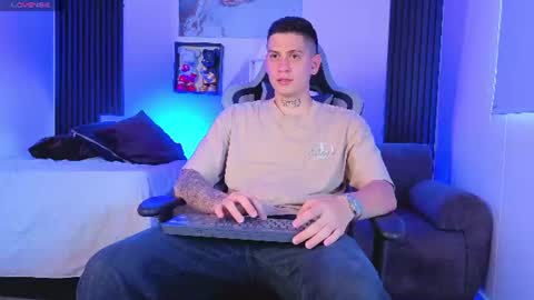 YEIKO ROMERO online show from 06-12-26, 07:13
